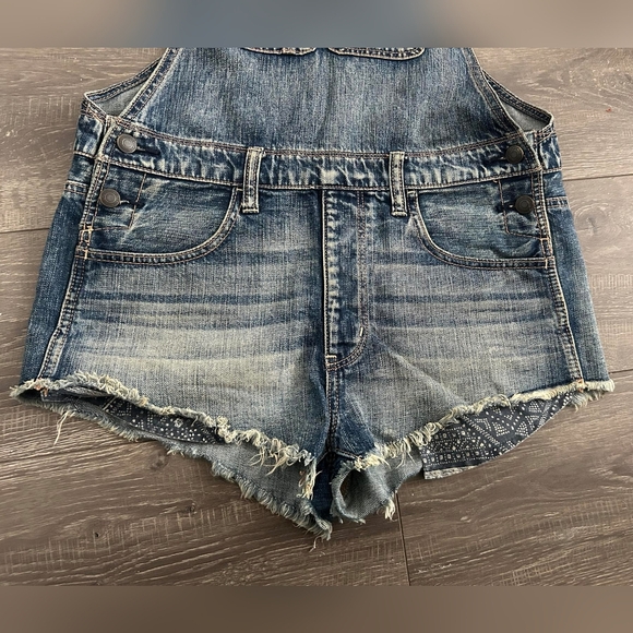 Americans eagle women's denim overalls size S - Picture 4 of 6